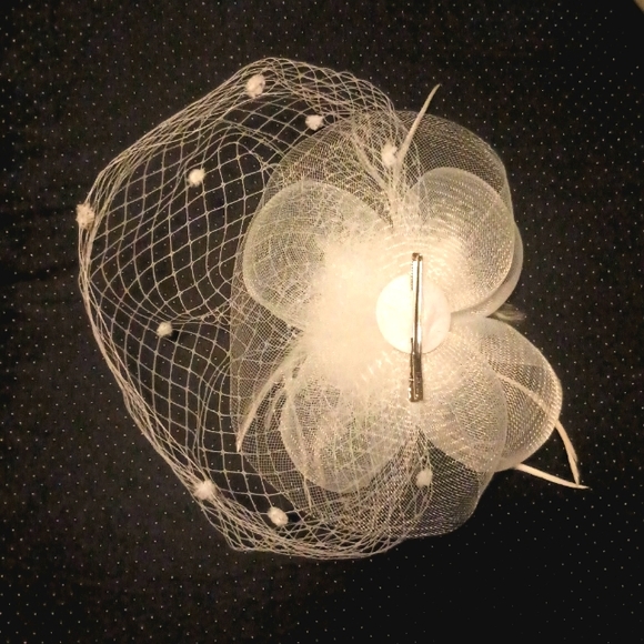 💒 It's a nice day for a white wedding 🎸VTG white polkadot lace fascinator 🏩 - Picture 2 of 4